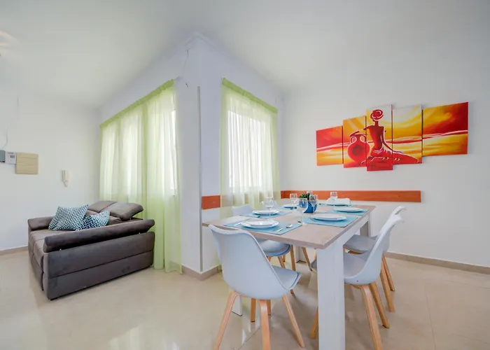 Daire St Julian's Skyline Penthouse With Jacuzzi *