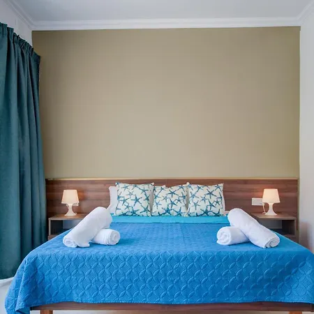 St Julian's Skyline Penthouse With Jacuzzi *