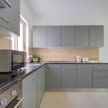 アパート St Julian's Skyline Penthouse With Jacuzzi