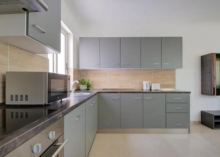 公寓 St Julian's Skyline Penthouse With Jacuzzi