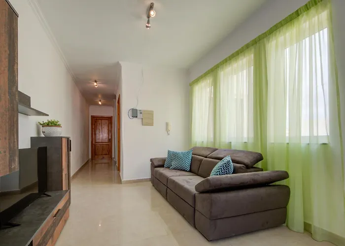 St Julian's Skyline Penthouse With Jacuzzi * Saint Julian's