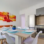 St Julian's Skyline Penthouse With Jacuzzi *